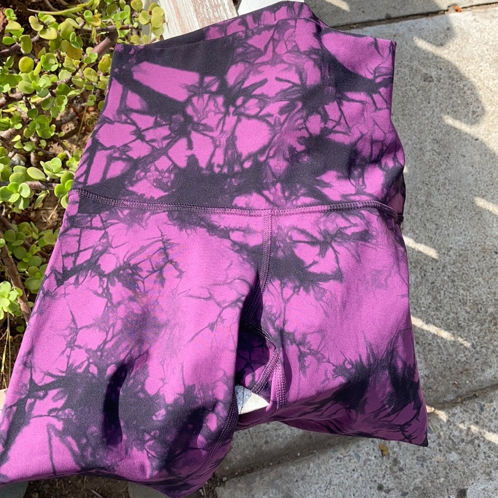 Full-Length Lululemon Yoga Pants